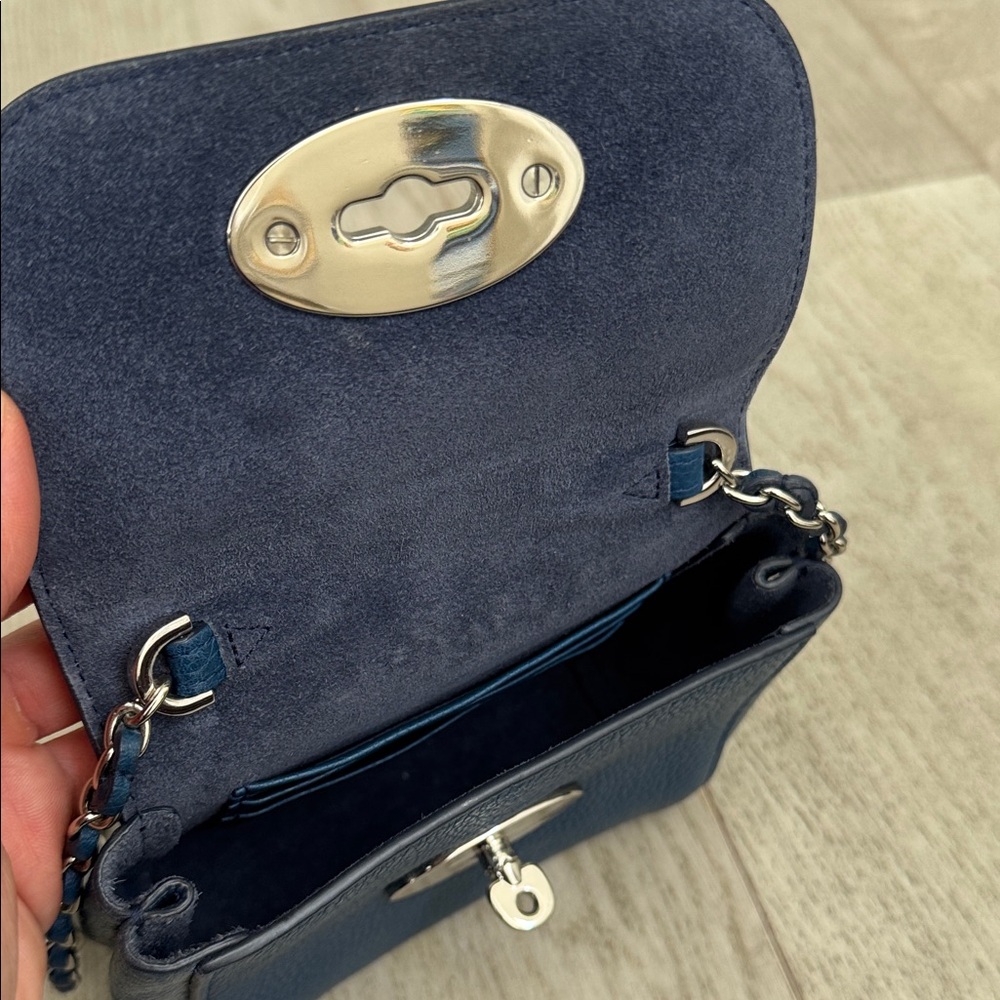 Mulberry Elegant Blue Leather Crossbody Bag - Picture 3 of 6